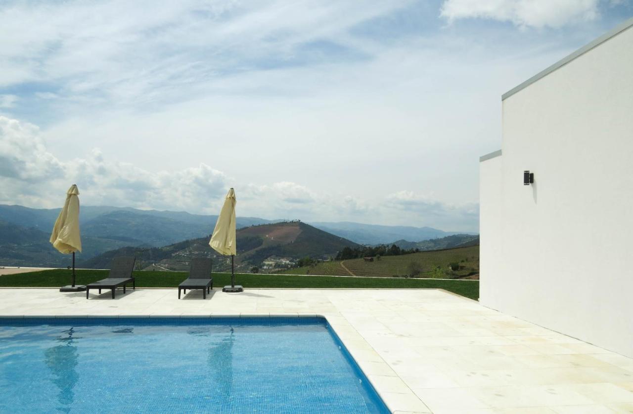 Casa Miradouro Bed & Breakfast Mesao Frio Exterior photo